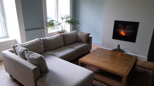 Travaux de rénovation d'une maison en pierre pour cause d'humidité